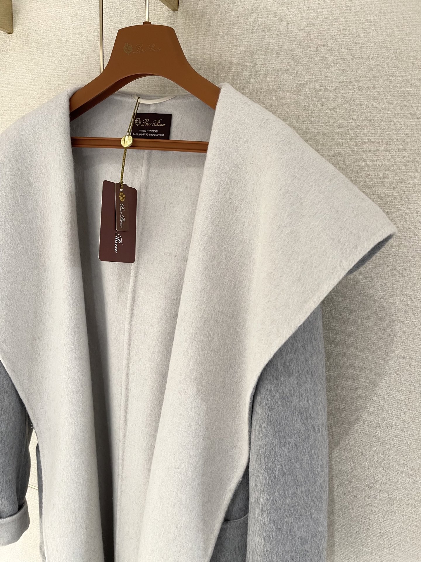 Loro Piana cashmere and wool overcoat , casual, stylish, grey 