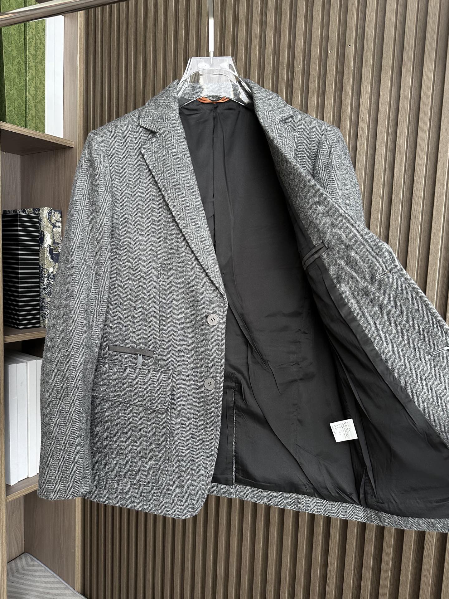 Zegna New autumn and winter knitted herringbone suit, Dark grey