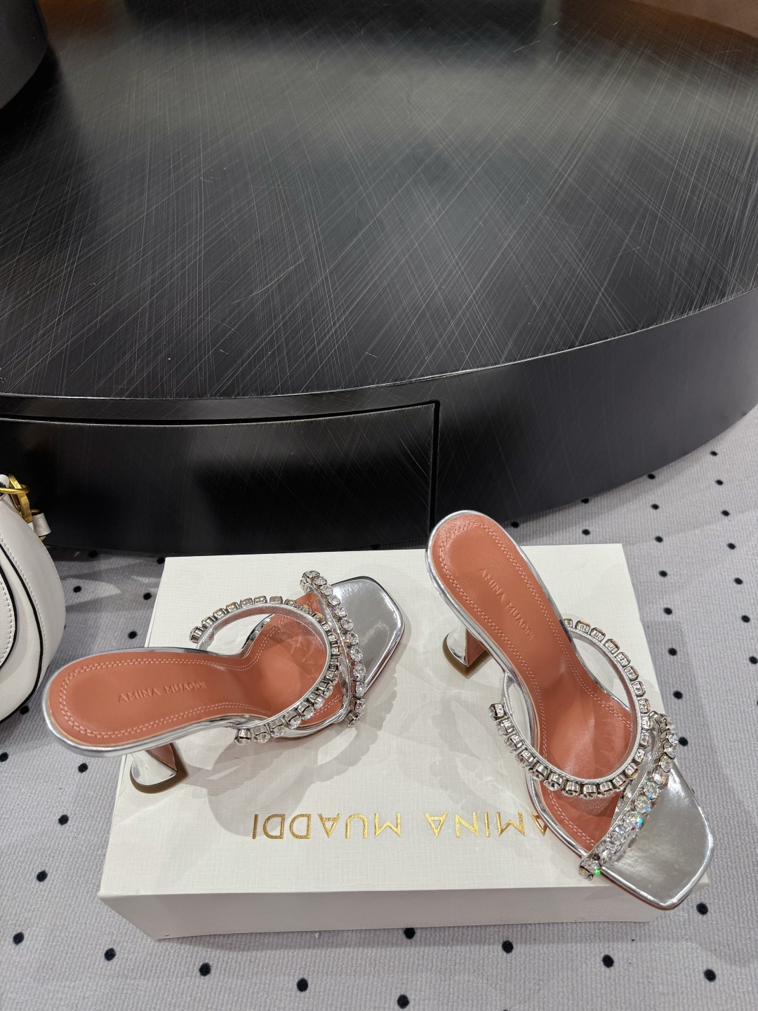 Amina Muaddi 2025FW Gigi Slipper 95 Silver Mirror And White Crystals Amina Muaddi 2025FW Gigi Slipper 95 Silver Mirror And White Crystals
