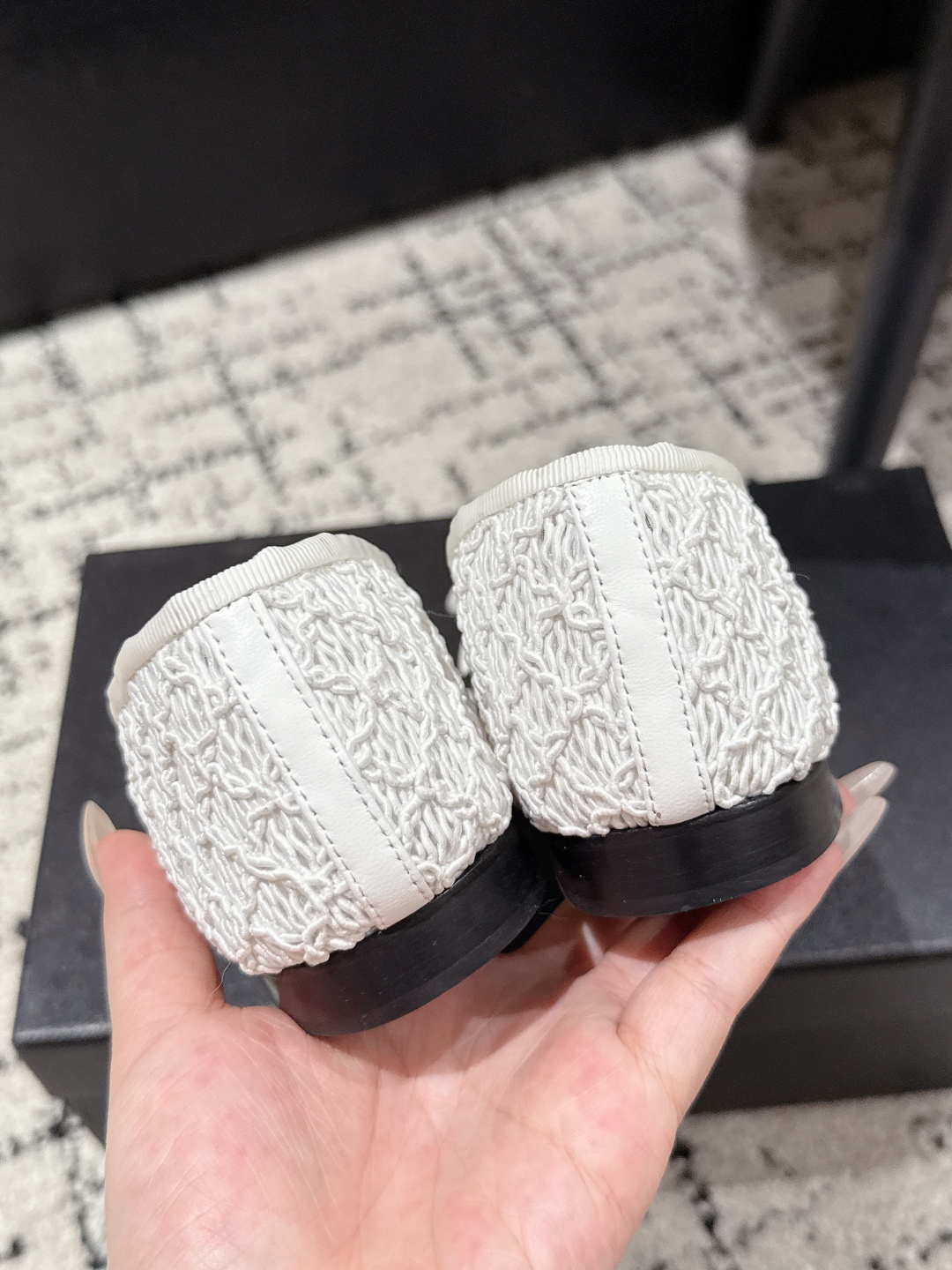 CHANEL Flats white & black CHANEL Flats white & black