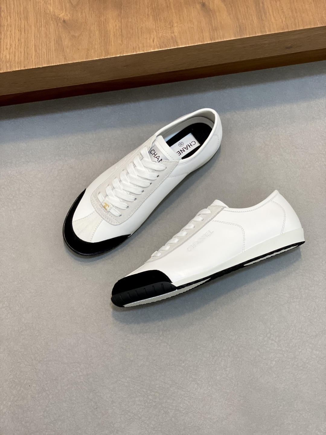 CHANEL 23C panda sneakers men’s shoes CHANEL 23C panda sneakers men’s shoes