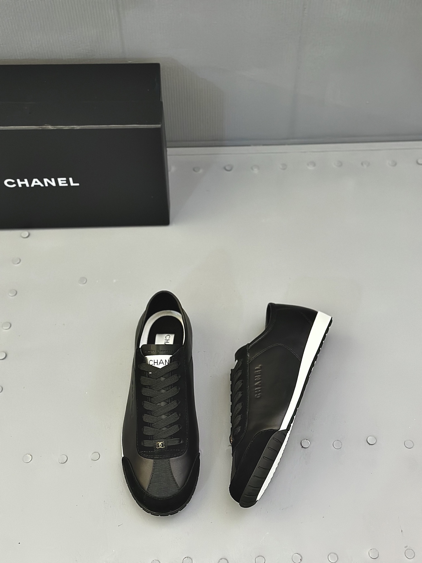 CHANEL 23C panda sneakers men’s shoes CHANEL 23C panda sneakers men’s shoes