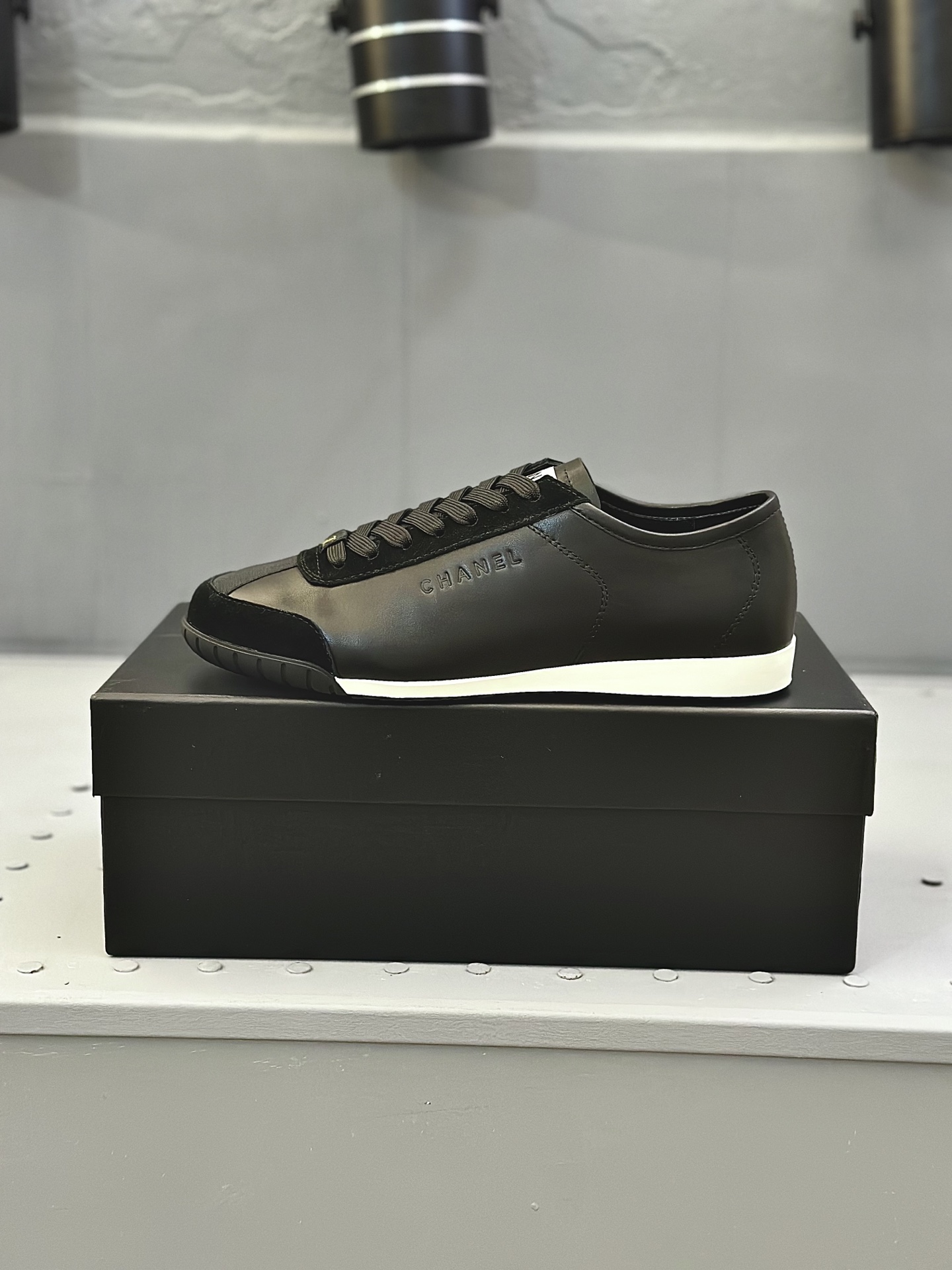 CHANEL 23C panda sneakers men’s shoes CHANEL 23C panda sneakers men’s shoes