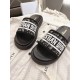 CHRISTIAN DIOR  2025 SS New 3D Letter Slippers, a Must-Have for Beach Vacations