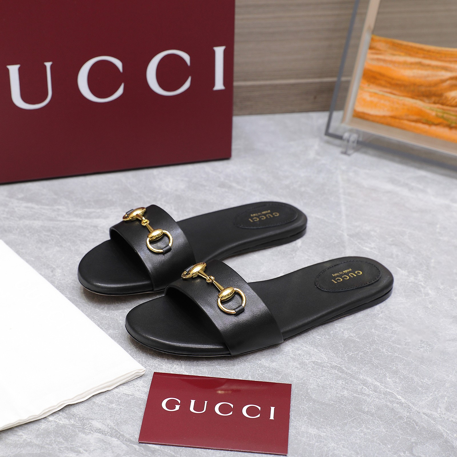 GUCCI  Women's Slide Sandal with Horsebit, Black