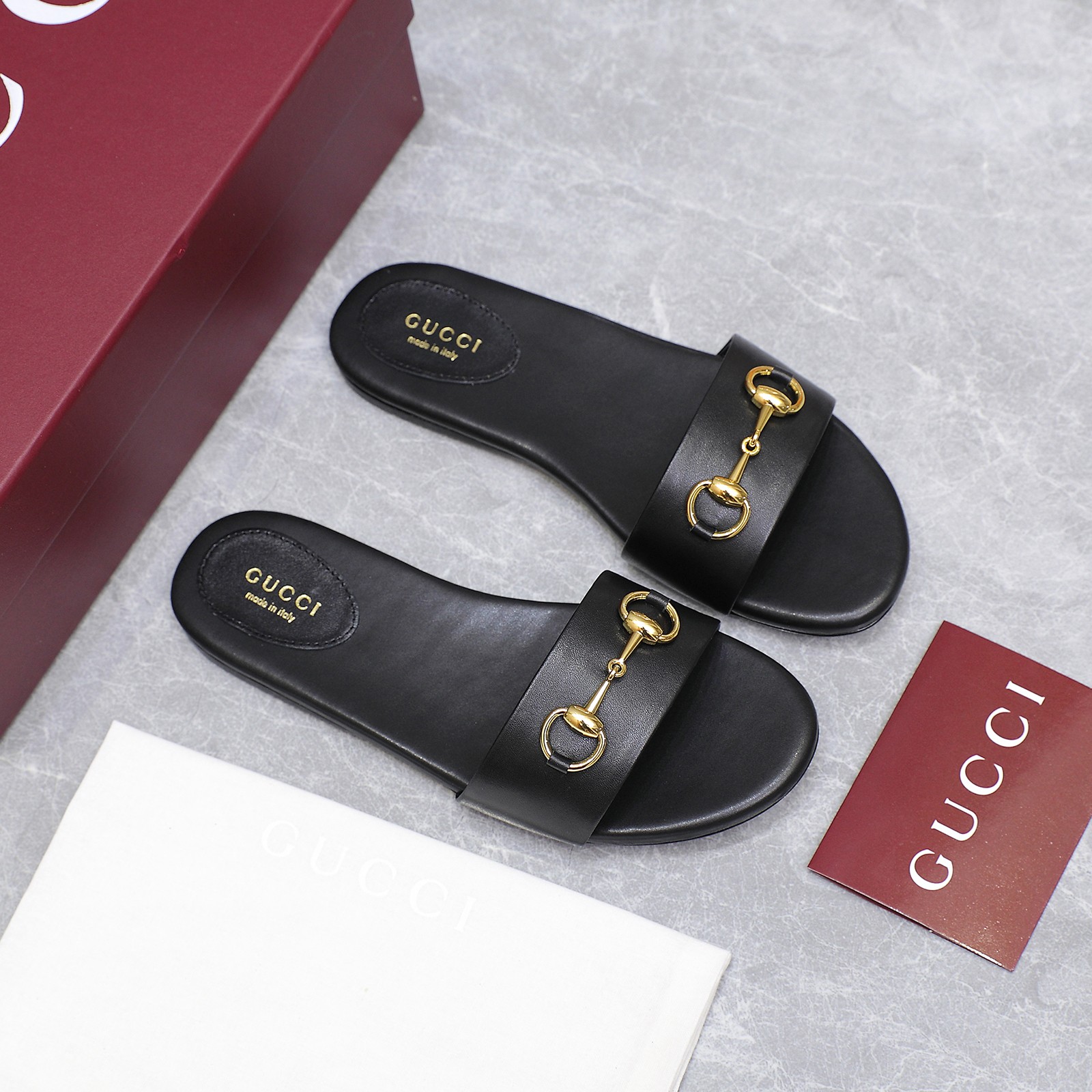 GUCCI  Women's Slide Sandal with Horsebit, Black