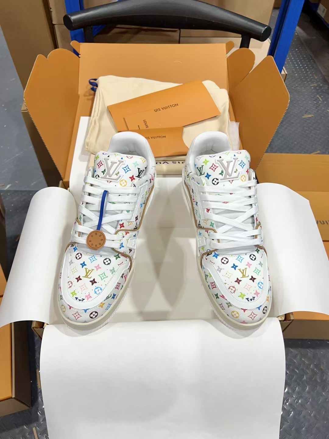 LOUIS VUITTON LV x TM LV Trainer Sneaker 1AGZDF