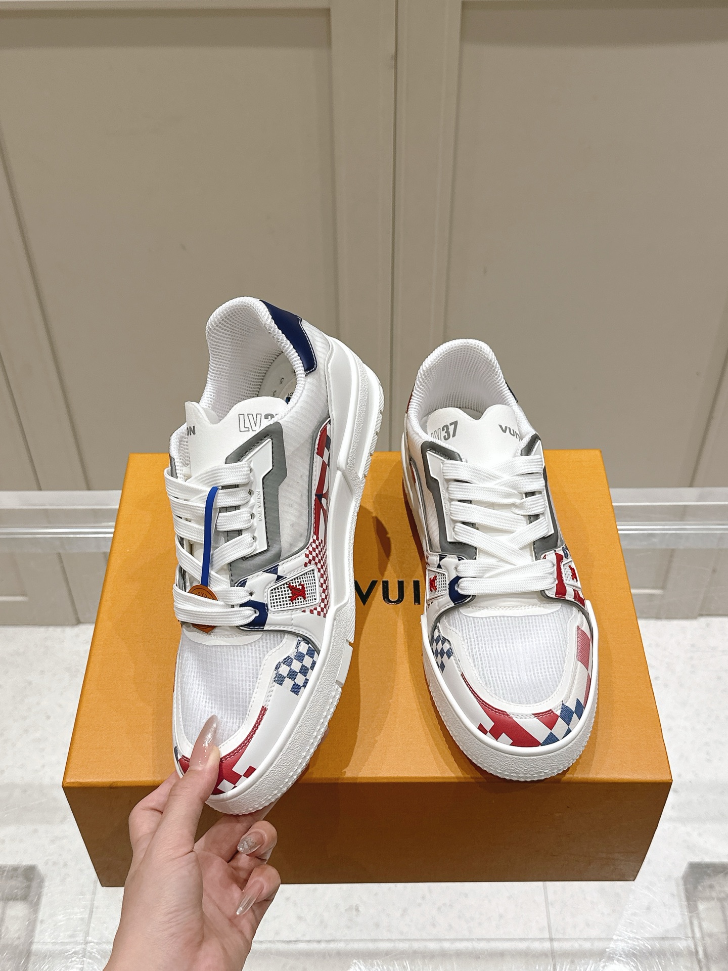 LOUIS VUITTON LV Trainer Sneaker- Men-Shoes