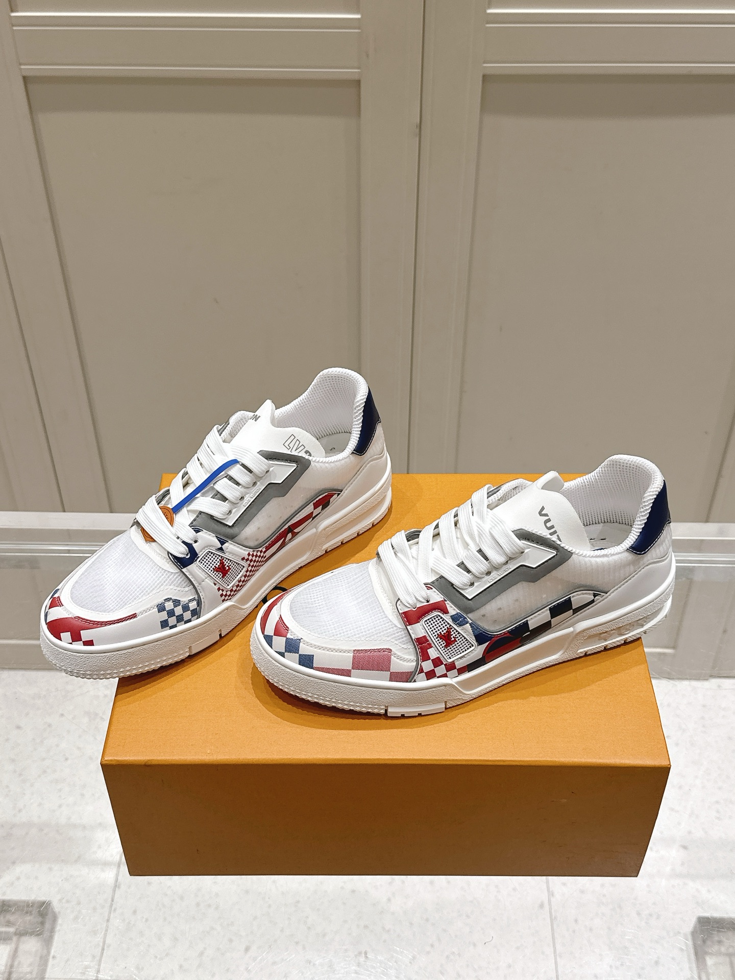 LOUIS VUITTON LV Trainer Sneaker- Men-Shoes