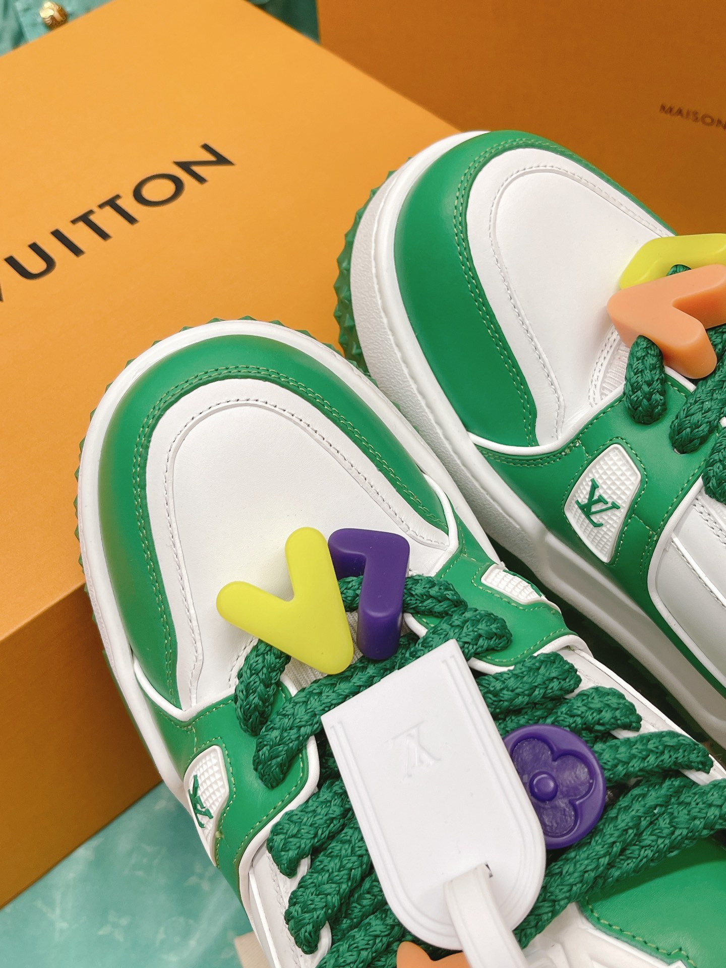 LOUIS VUITTON LV TRAINER MAXI SNEAKER GREEN WHITE VIRGIL ABLOH