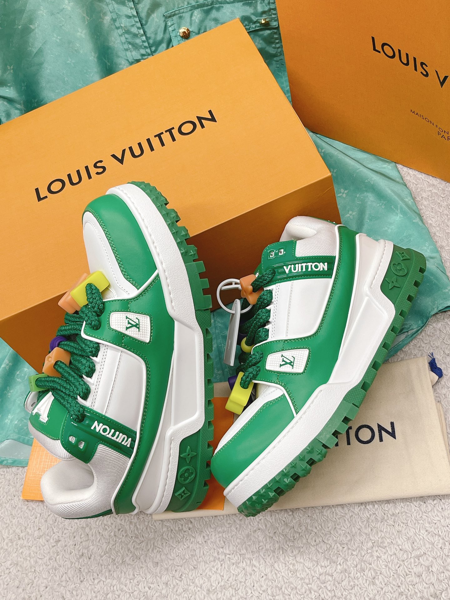 LOUIS VUITTON LV TRAINER MAXI SNEAKER GREEN WHITE VIRGIL ABLOH