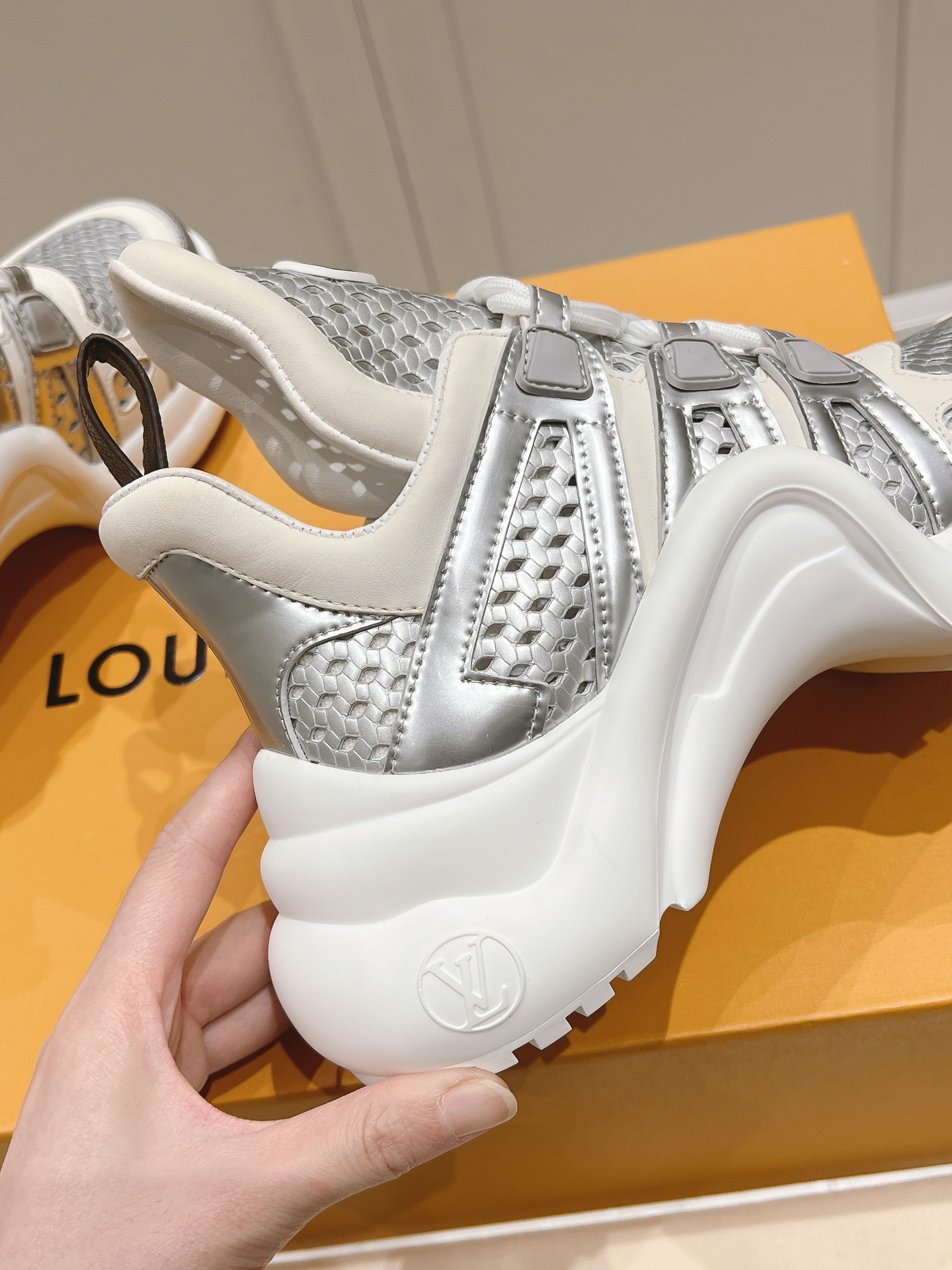 LOUIS VUITTON archlight sneaker in silver