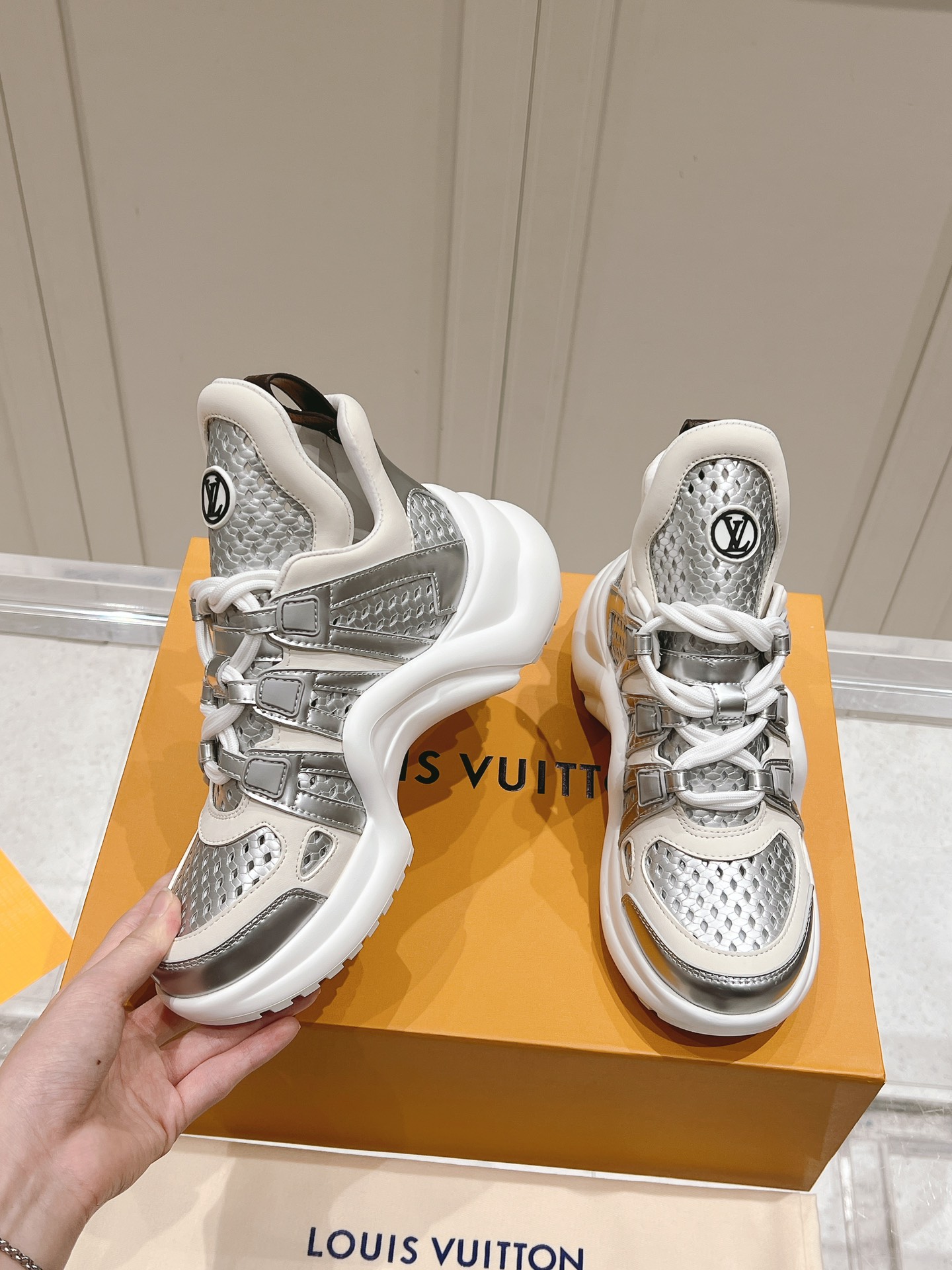 LOUIS VUITTON archlight sneaker in silver