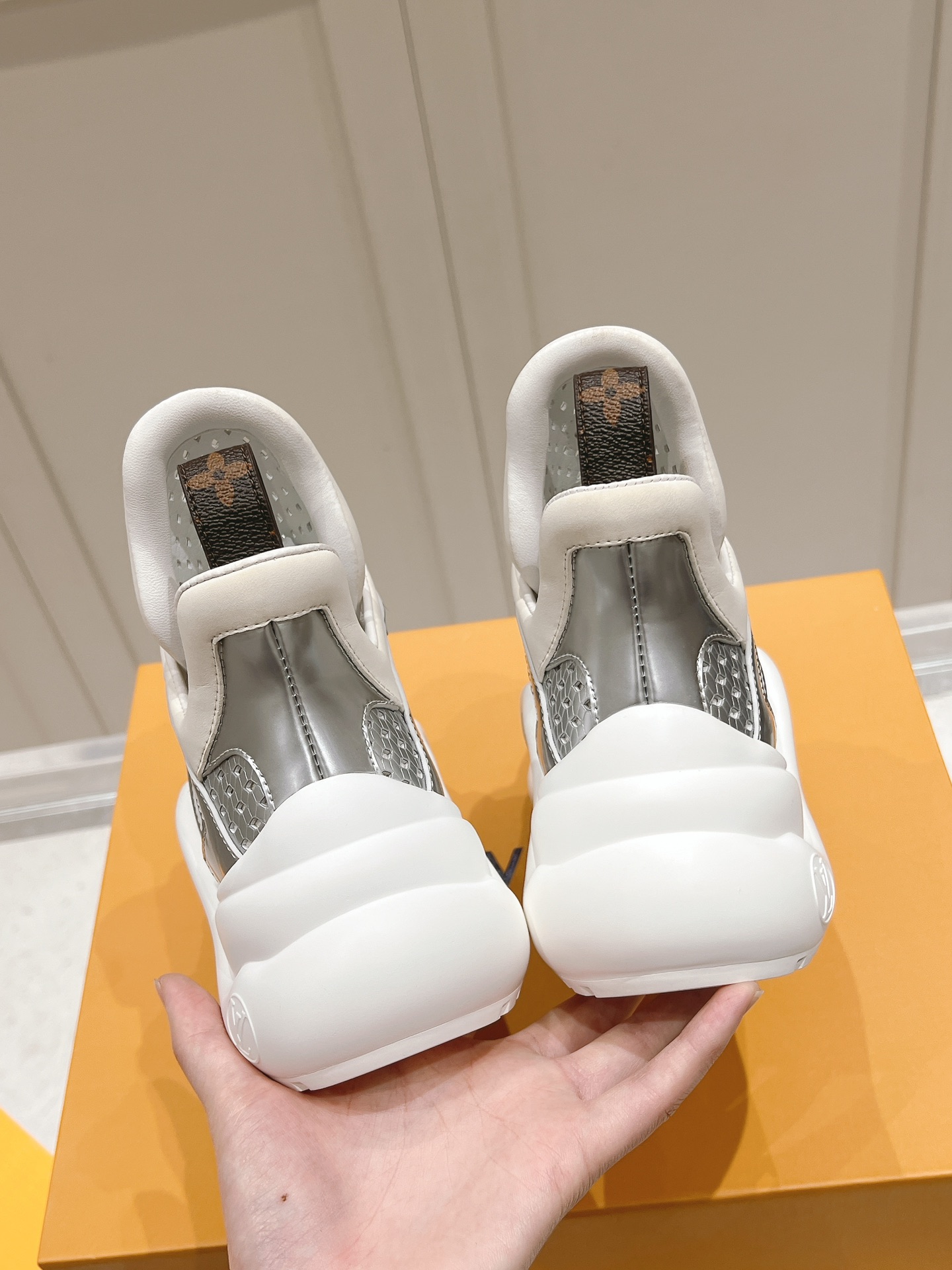 LOUIS VUITTON archlight sneaker in silver