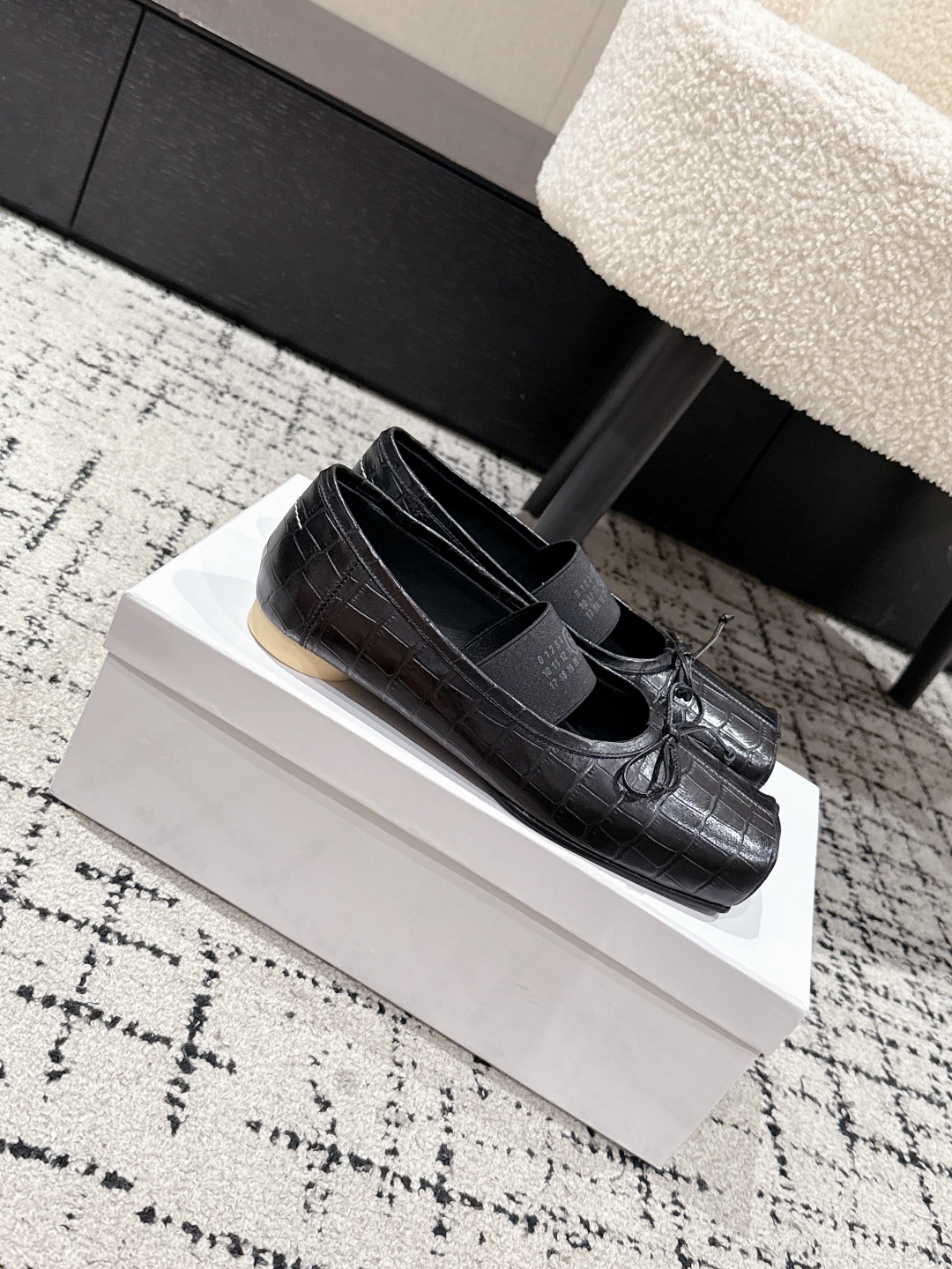 Maison Margiela Numeric square-toe ballerinas Flats,Black