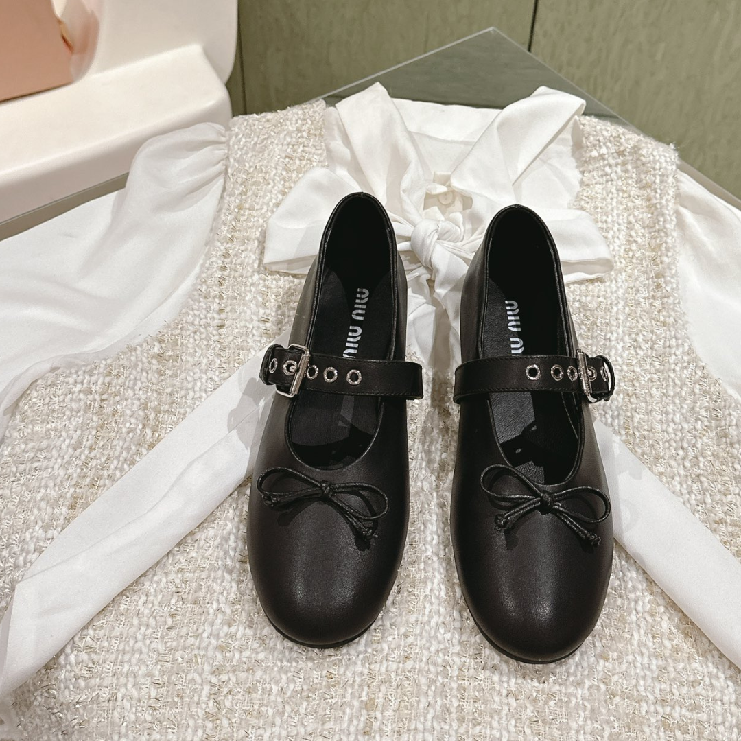 MIUMIU Leather ballerinas Black MIUMIU Leather ballerinas Black