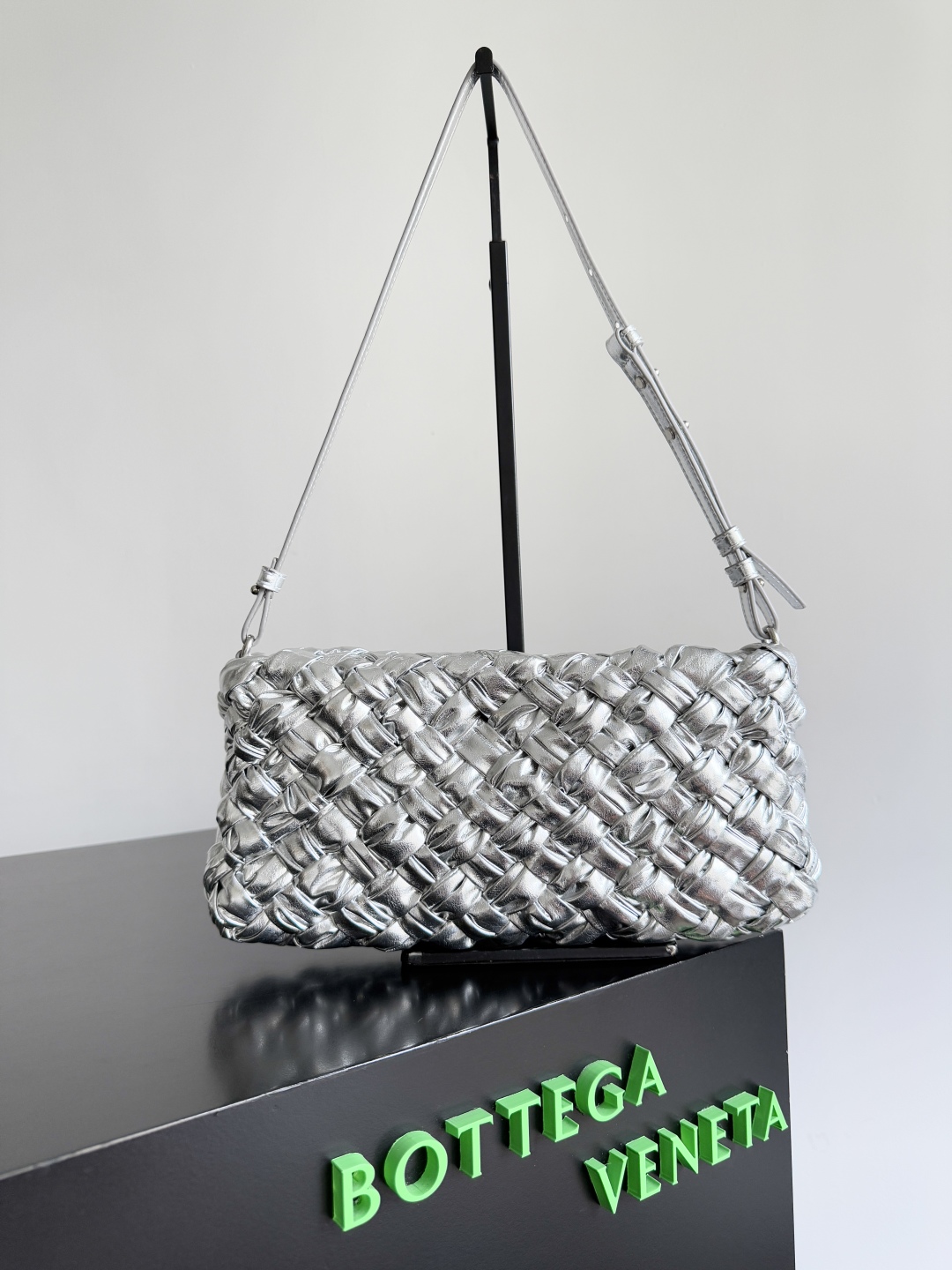 BOTTEGA VENETA  Kalimero Cha-Cha