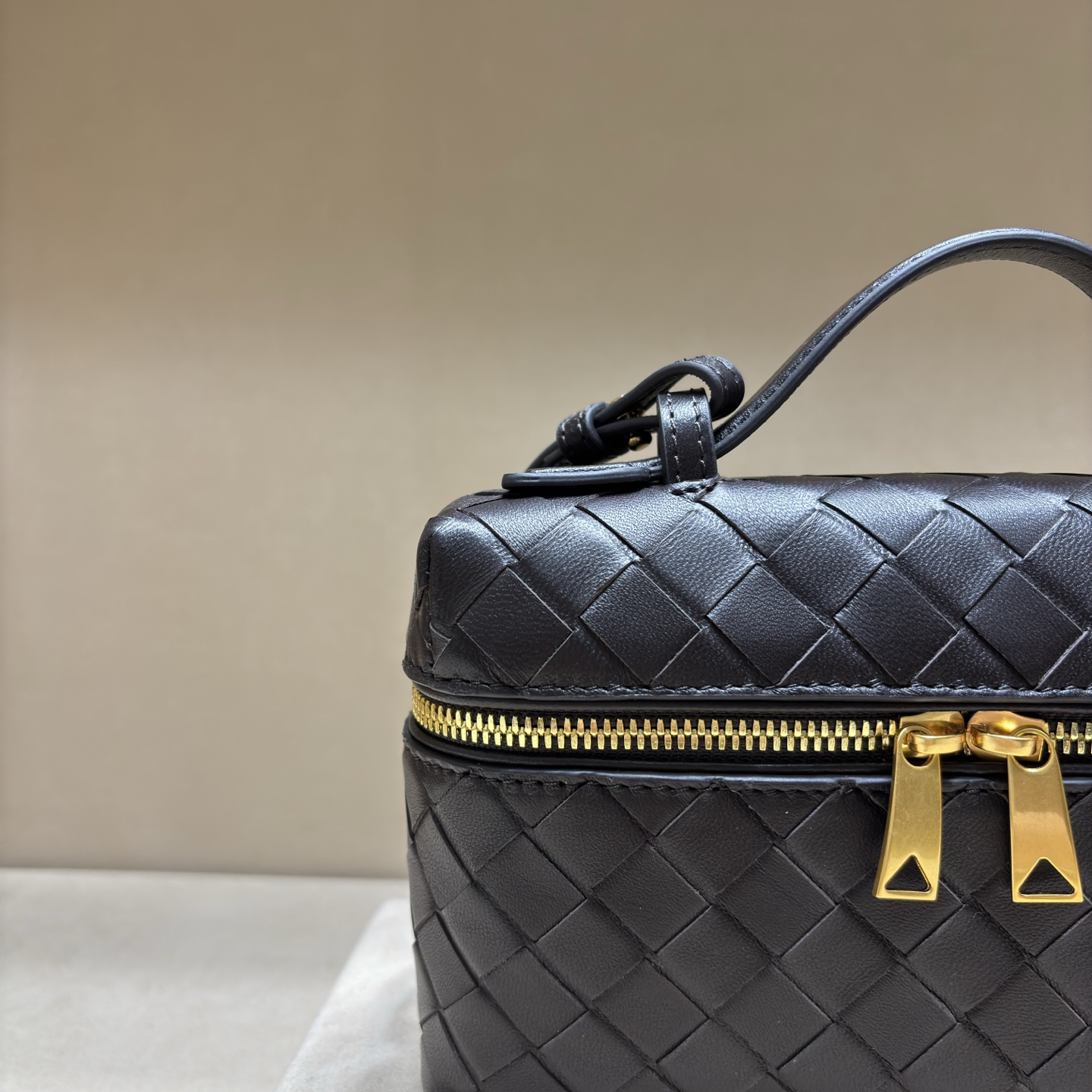 BOTTEGA VENETA Bang Bang Vanity Case