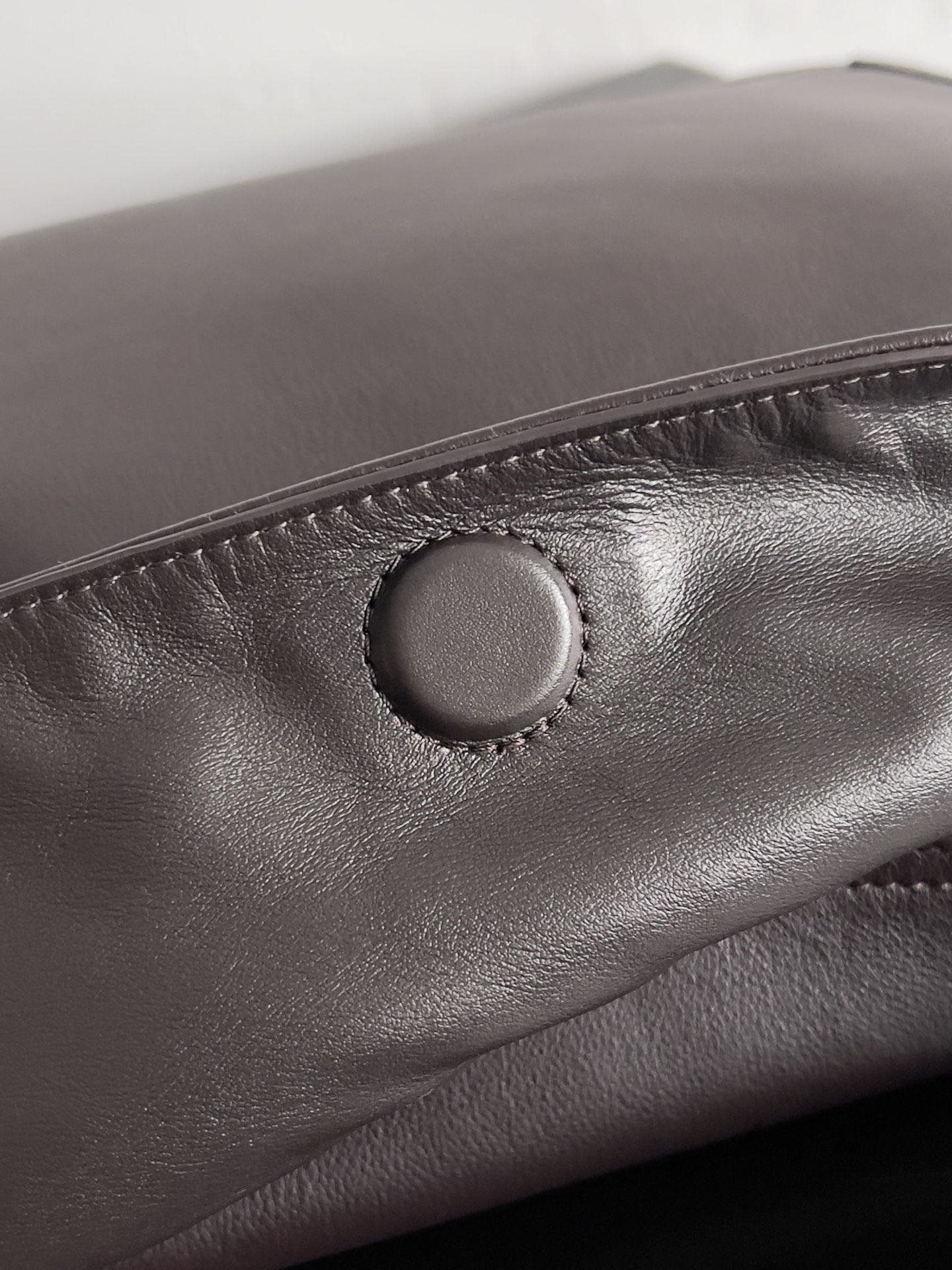 BOTTEGA VENETA Small Hop