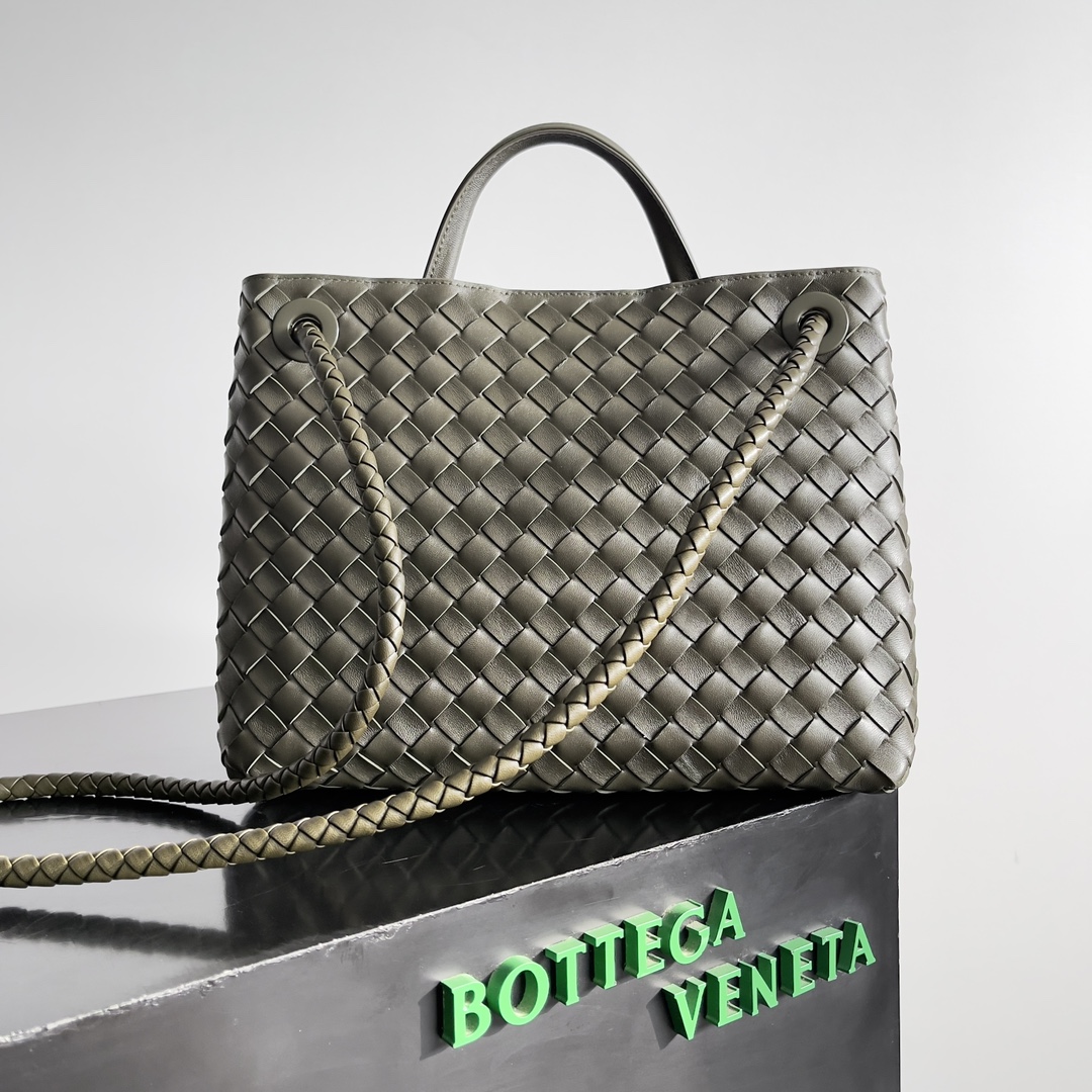 BOTTEGA VENETA Women's Andiamo in Cypress
