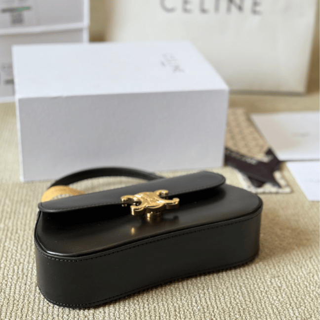 CELINE TEEN CELINE LOLA IN shiny calfskin CELINE TEEN CELINE LOLA IN shiny calfskin