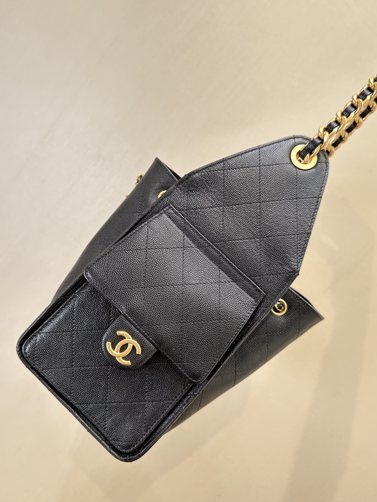 CHANEL  25 Black Caviar  Hobo Bag Gold Hardware 
