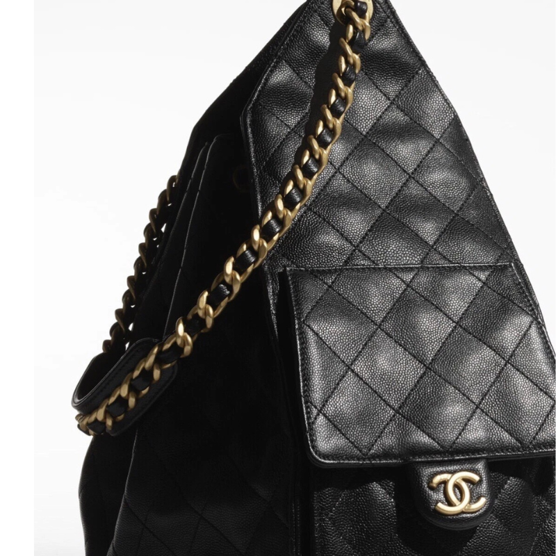 CHANEL  25 Black Caviar  Hobo Bag Gold Hardware 