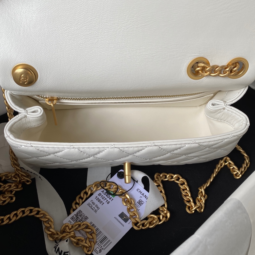 CHANEL Camellia Adjustable Buckle Collection Medium AS4041