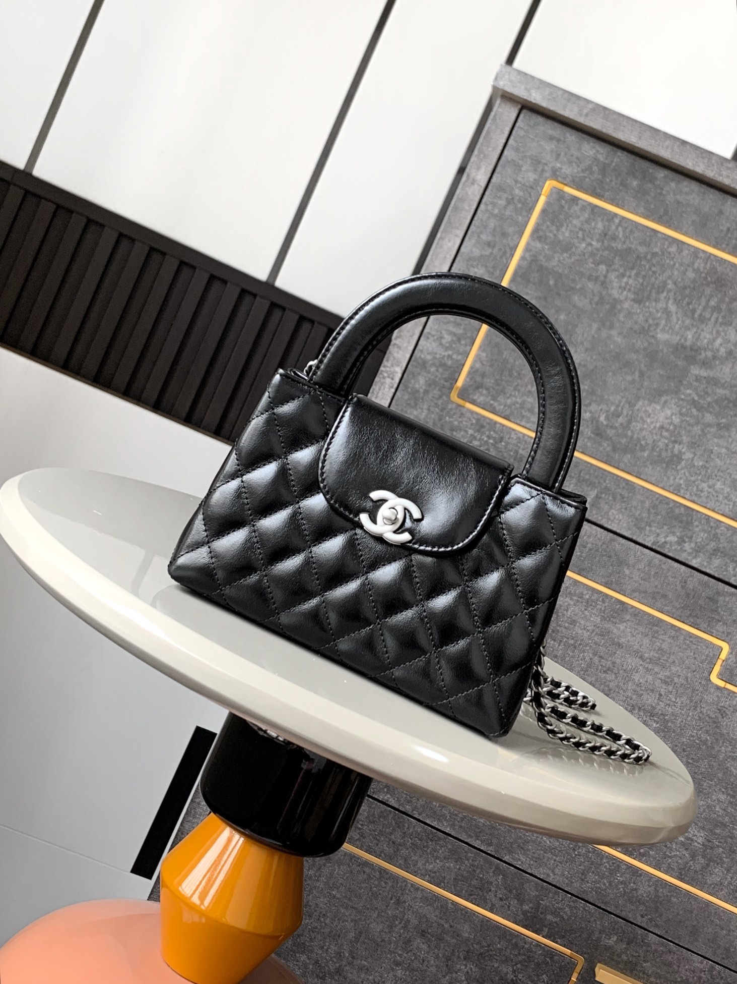 CHANEL 25c Kelly Handbag Black and Sliver  AS4416