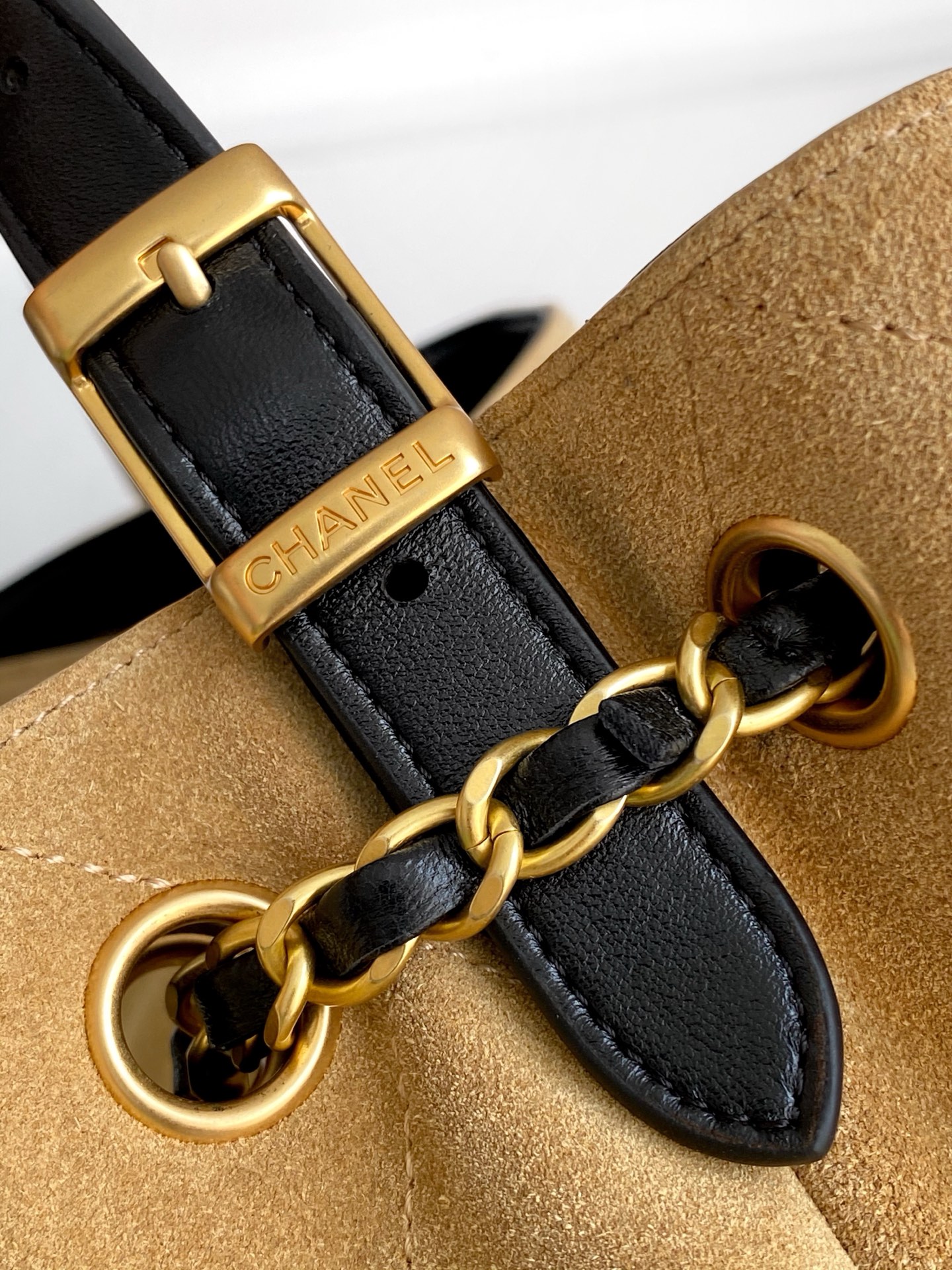 CHANEL 25A Suede Calfskin, Shiny Lambskin Gold-Tone Metal Beige Black Bag Large