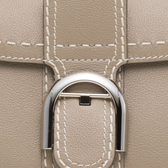 DELVAUX Brillant Surpiqué Ivory DELVAUX Brillant Surpiqué Ivory