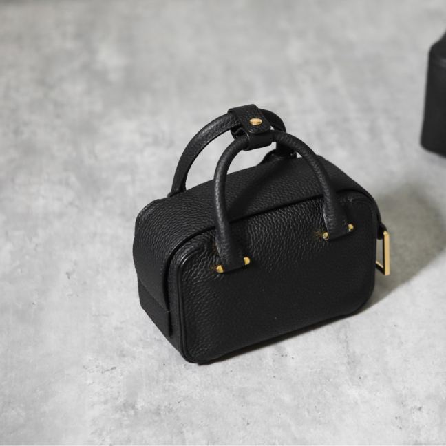 DELVAUX Cool Box DELVAUX Cool Box