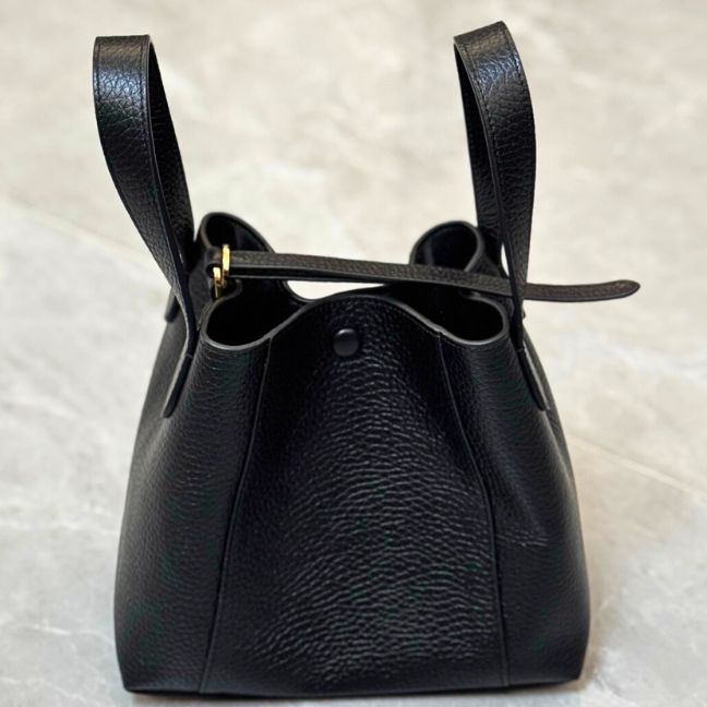 DIOR Medium Signature Bucket Bag DIOR Medium Signature Bucket Bag