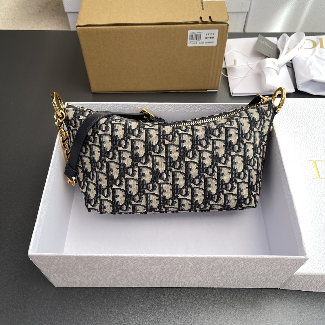 CHRISTIAN DIOR Oblique DiorStar Hobo Bag Blue