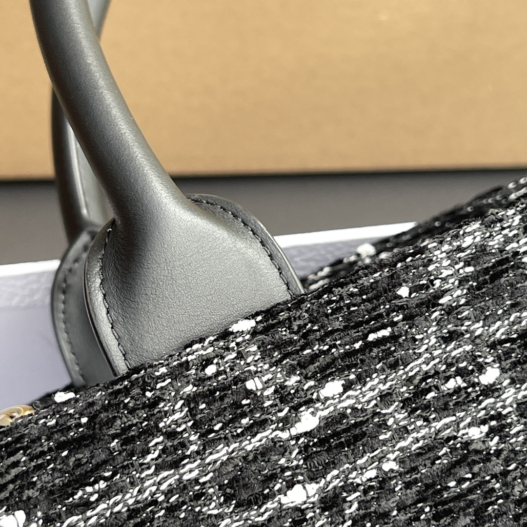 CHRISTIAN DIOR Dior Tote bag - Black Cannage Tweed 