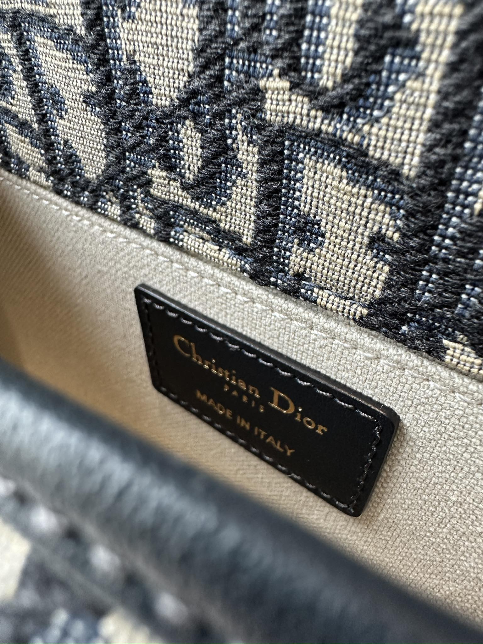 CHRISTIAN DIOR Medium 30 Montaigne Satchel Bag,Blue Dior Oblique Jacquard