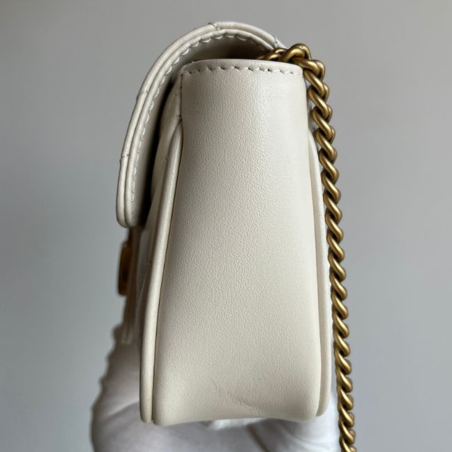 GUCCI GG Marmont shoulder bag GUCCI GG Marmont shoulder bag