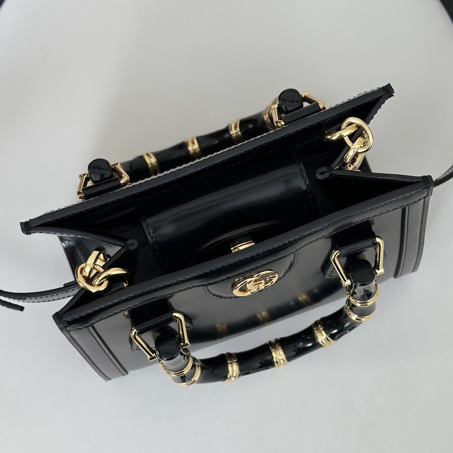 Gucci Diana crystals small tote bag,Black