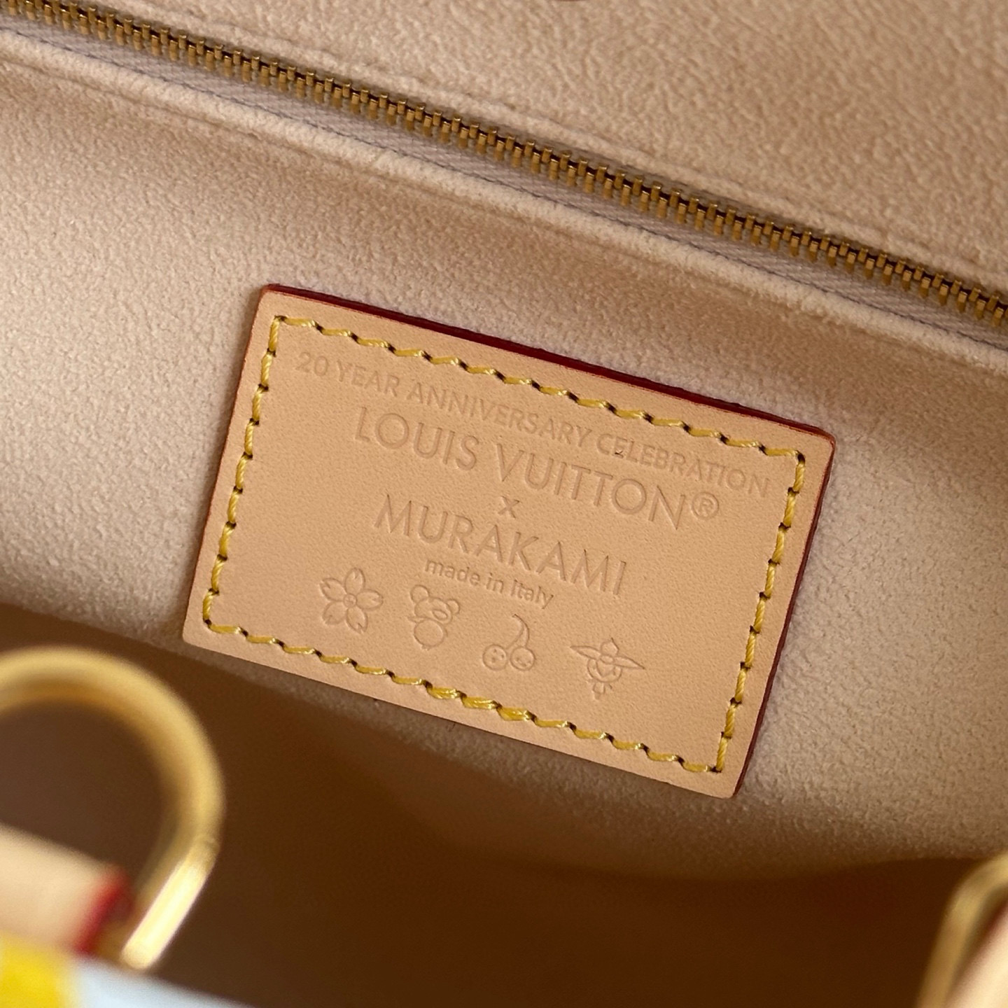LOUIS VUITTON OnTheGo M13079 LOUIS VUITTON OnTheGo M13079