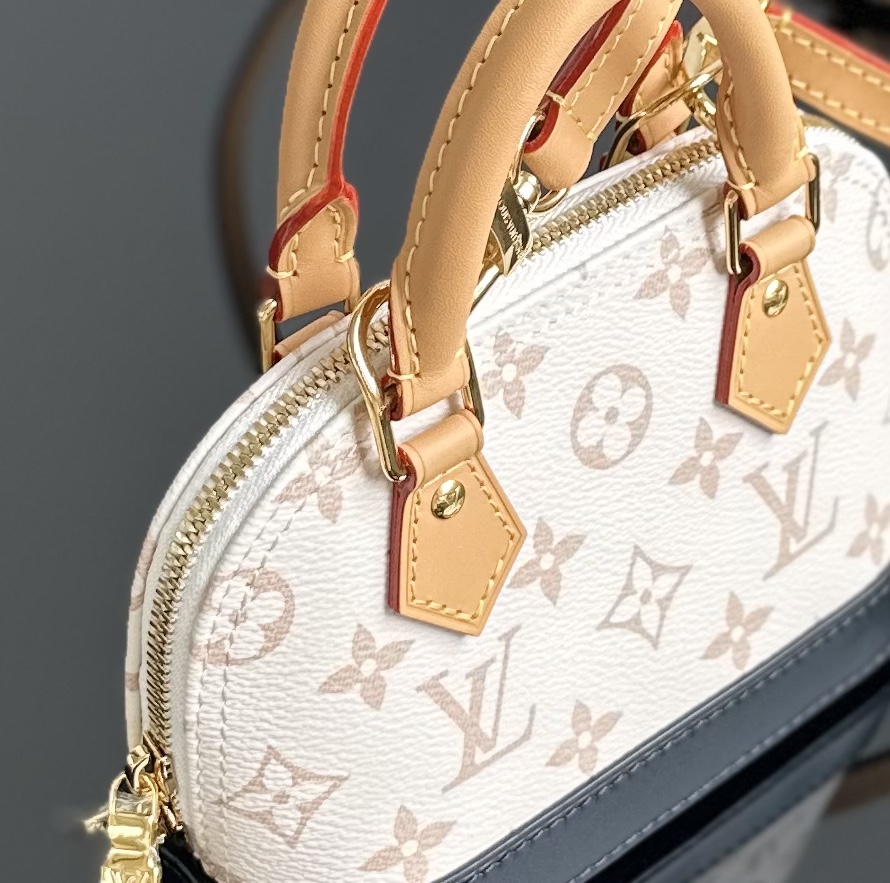 LOUIS VUITTON Nano Alma M46895 LOUIS VUITTON Nano Alma M46895