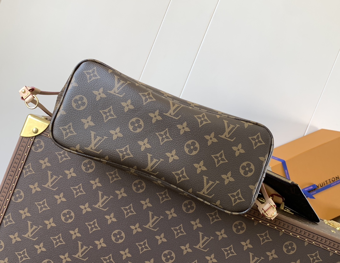 LOUIS VUITTON NEVERFULL  