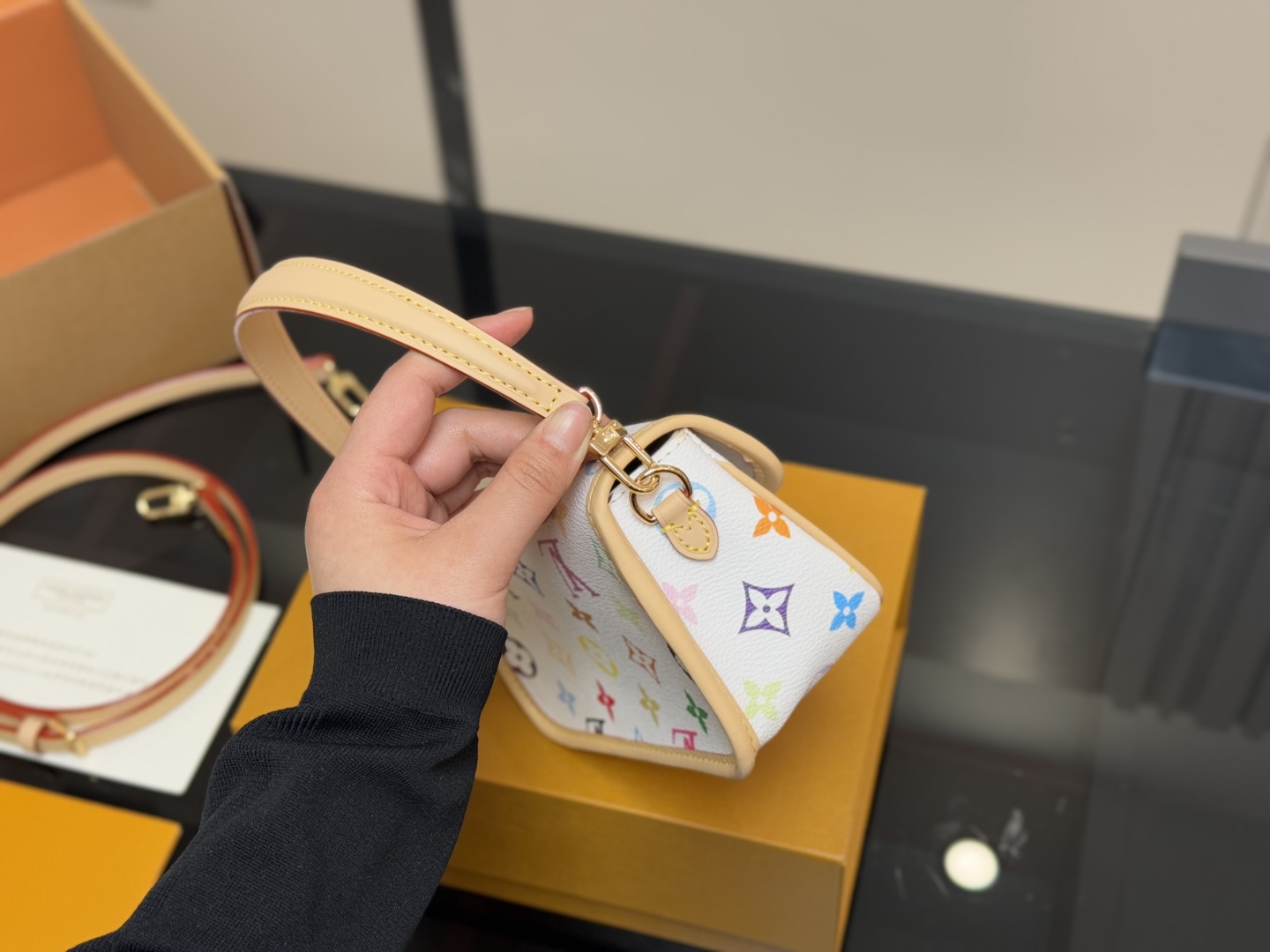 LOUIS VUITTON Diane Nano White