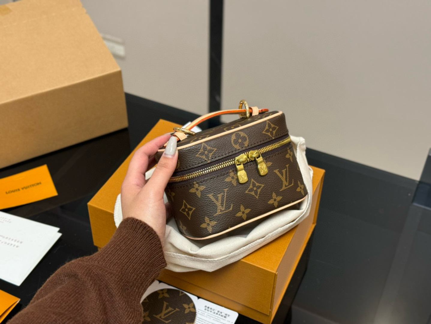 LOUIS VUITTON  Monogram Nice Nano Vanity Case