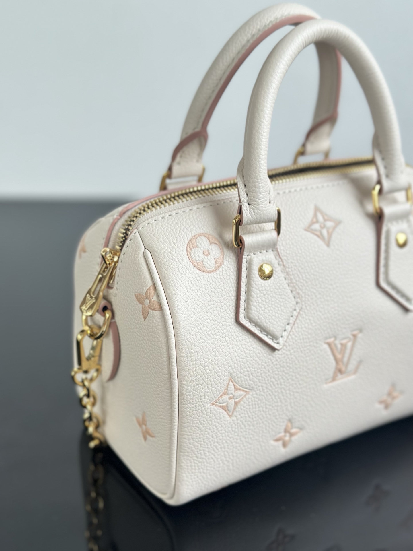 LOUIS VUITTON Speedy Bandouliere 20 M14291 LOUIS VUITTON Speedy Bandouliere 20 M14291
