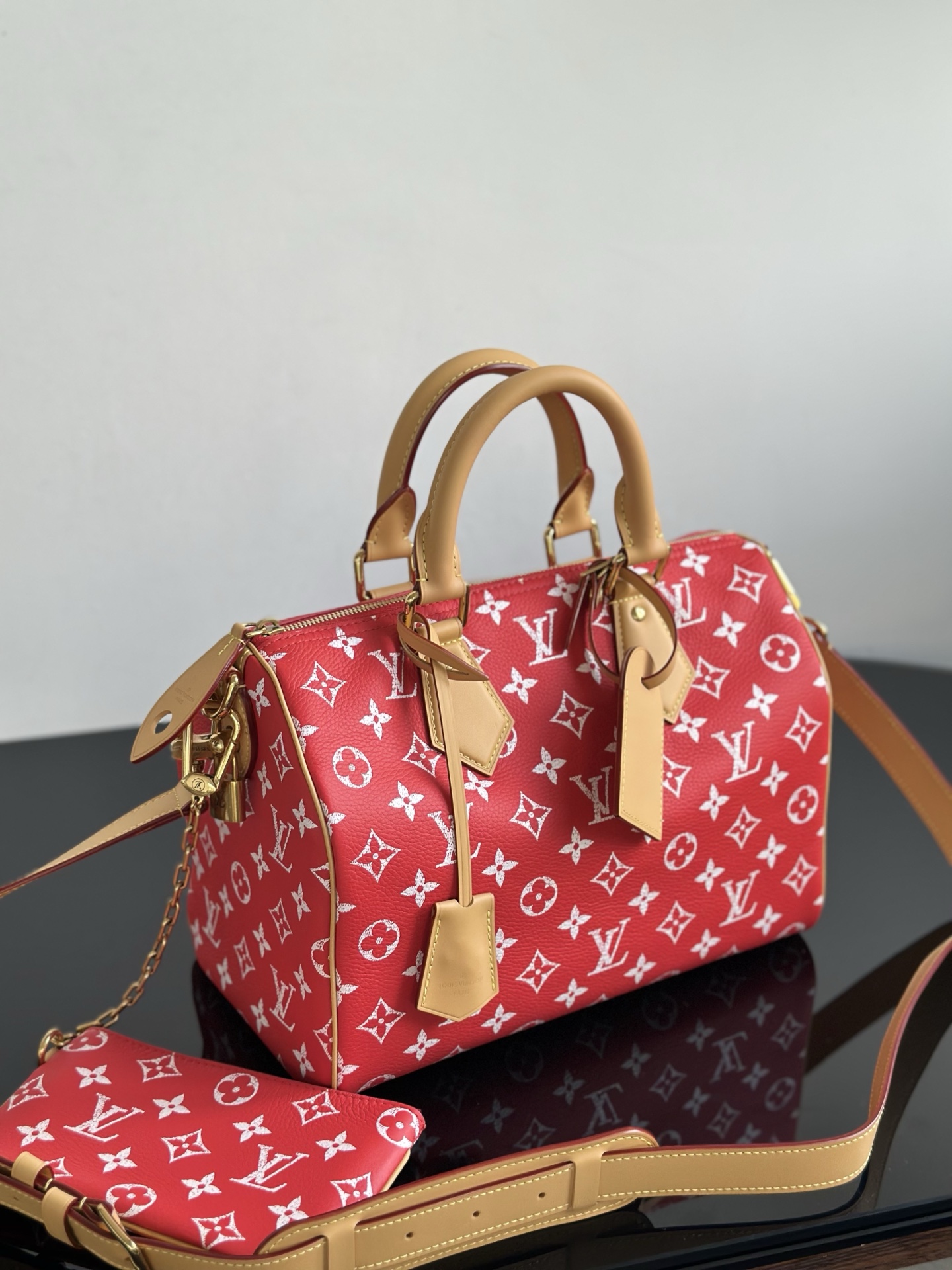 LOUIS VUITTON Speedy P9 Bandoulière 30 Monogram Red