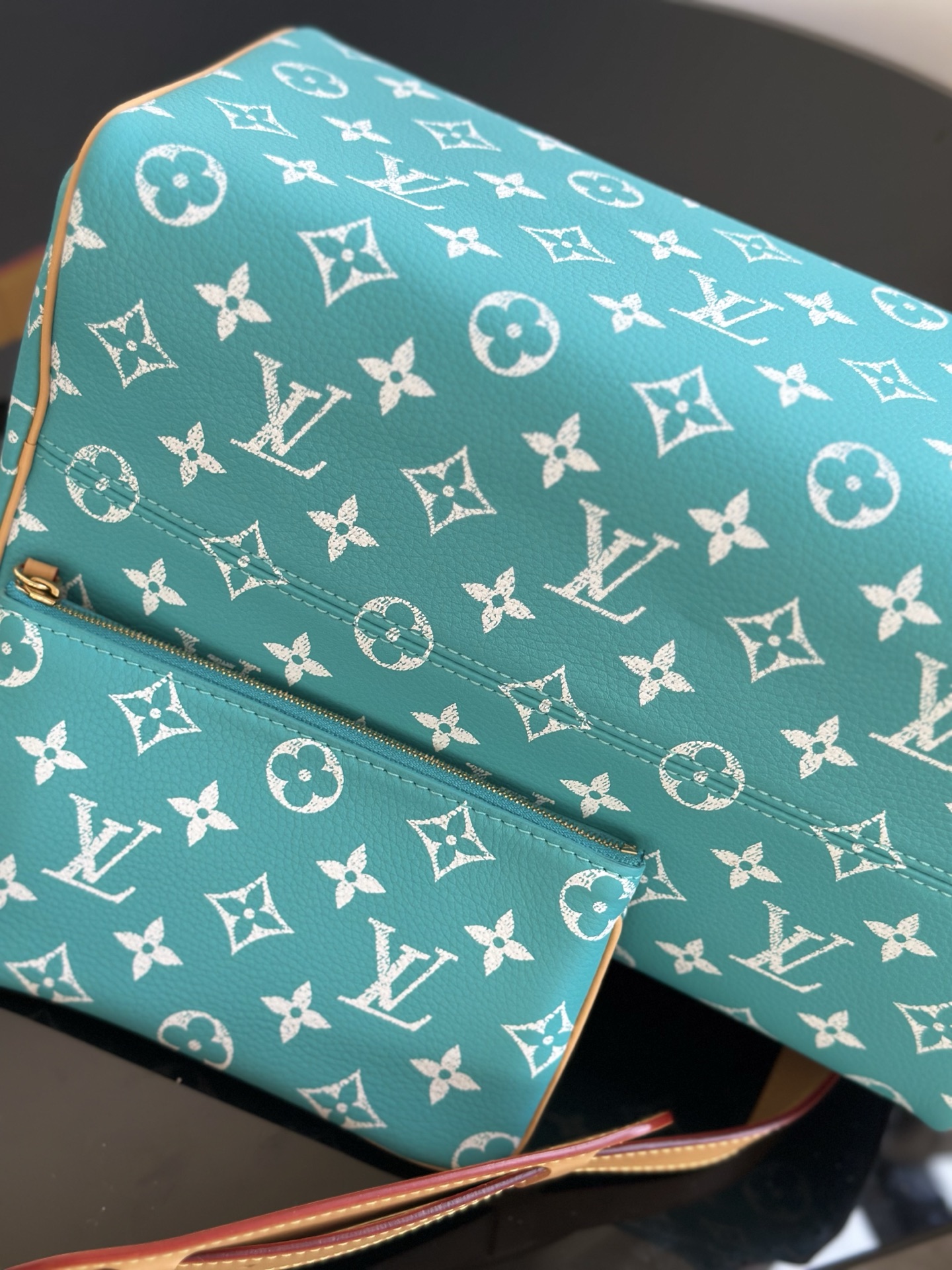 LOUIS VUITTON Speedy P9 Bandoulière 30 Monogram Turquoise