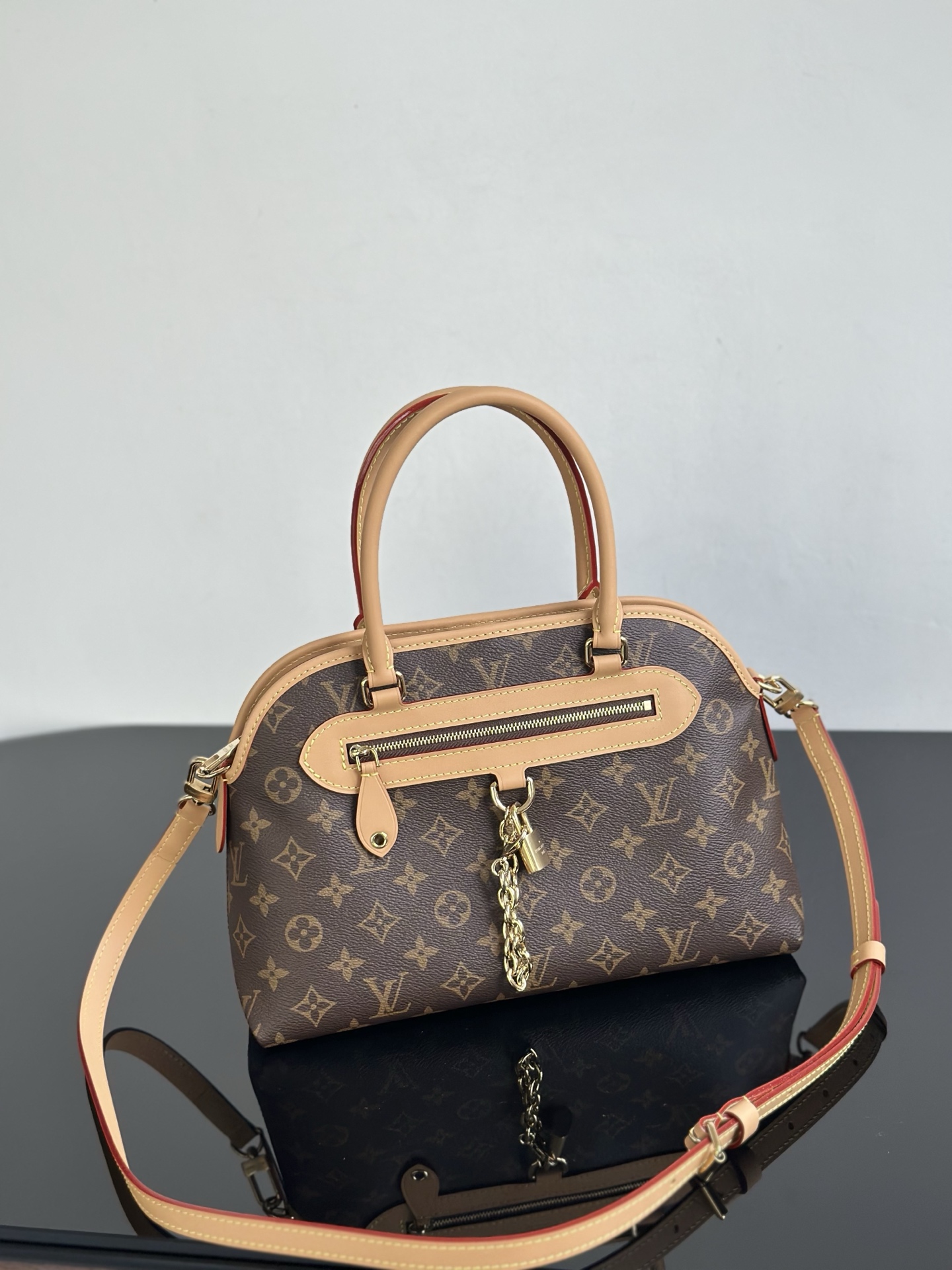 LOUIS VUITTON Ever More PM M15208