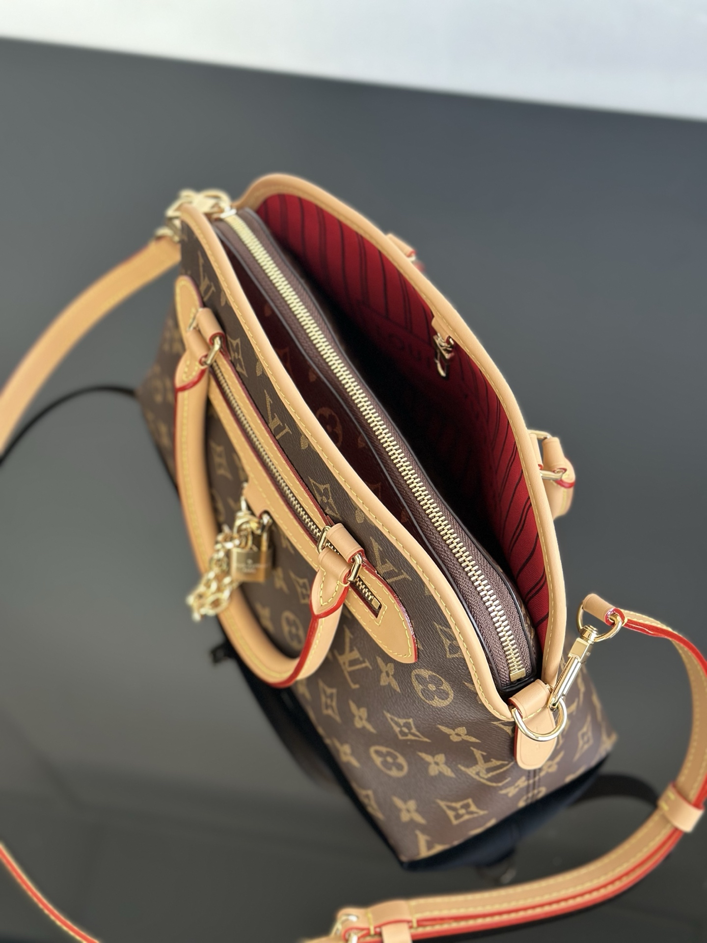 LOUIS VUITTON Ever More PM M15208
