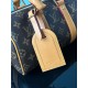 LOUIS VUITTON Keepall Bandoulière 25 Monogram Archive - Bags