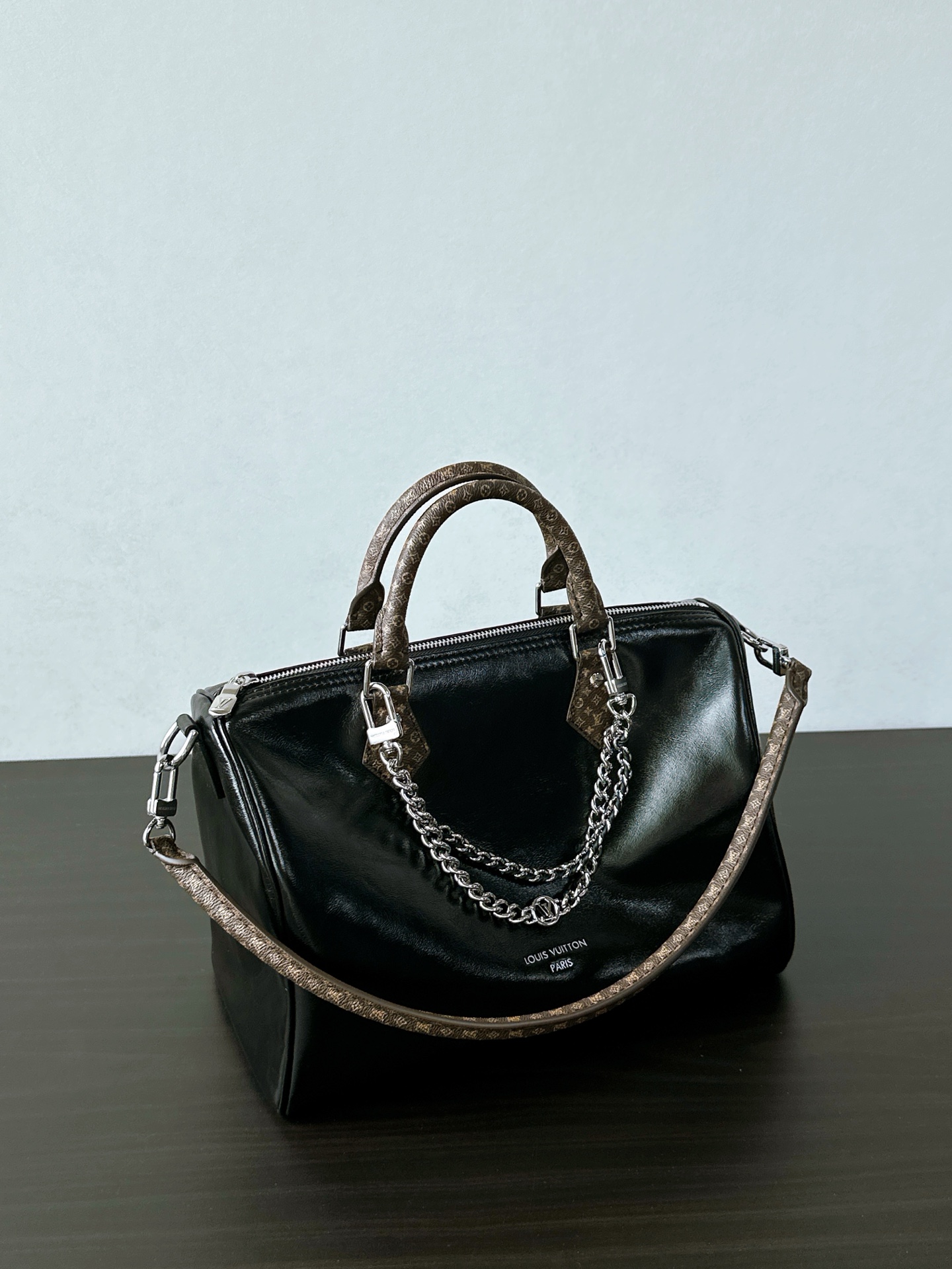 LOUIS VUITTON Speedy Soft 30 Handbags